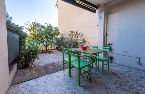 Fabron Apartment | Appartement EROS