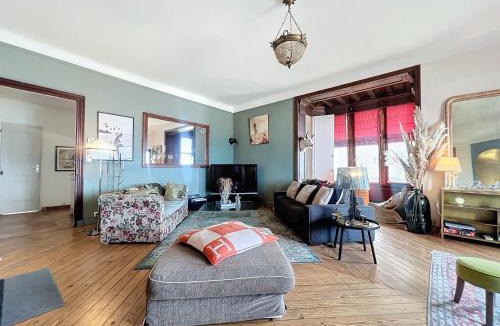 Lion-sur-Mer Apartment | Appartement exception avec vue sur mer imprenable