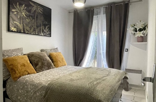 Houilles Apartment | Appartement F2 Proche Paris Accessible et Tranquille