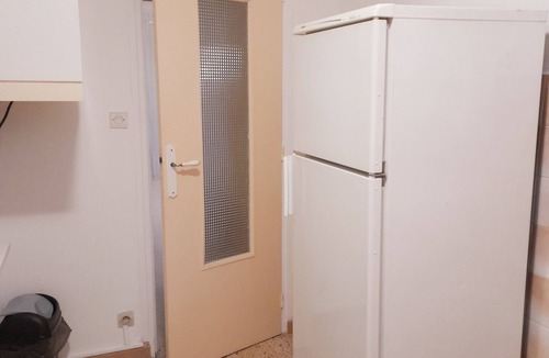 Bas-Vernet Apartment | Appartement F3 Avec Balcon et Parking