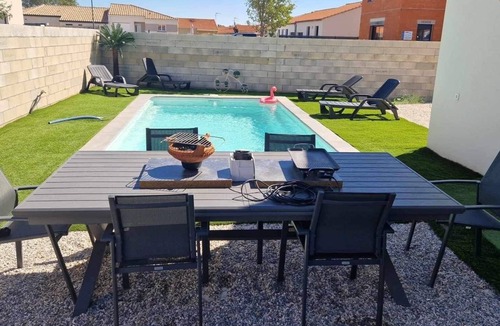 Rivesaltes Apartment | Appartement F3 + Piscine Privée Transats et Plancha !