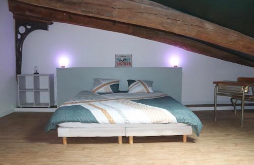Mont-de-Marsan Apartment | Appartement familial de la Maison d'Augustin accès piscine intérieure chauffée
