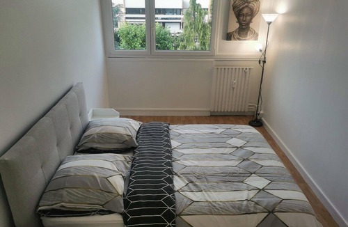Grand Bourg Apartment | Appartement Spacieux Avec Ambiance Cocooning