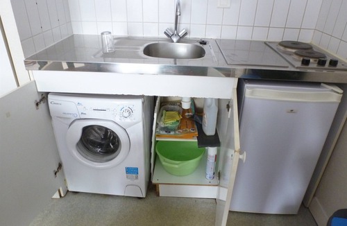 Bagneres-de-Bigorre Apartment | Appartement Plain-pied Proche Thermes Parking Privée