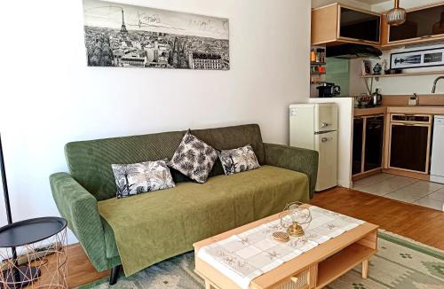 Carrieres-sous-Poissy Apartment | Appartement 2 pièces 30' Centre de Paris