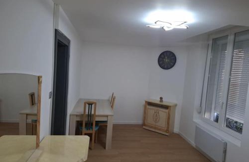 Charleville-Mezieres Apartment | Appartement cosy