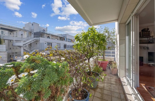 Issy-les-Moulineaux Apartment | Appartement Mimosa - Welkeys