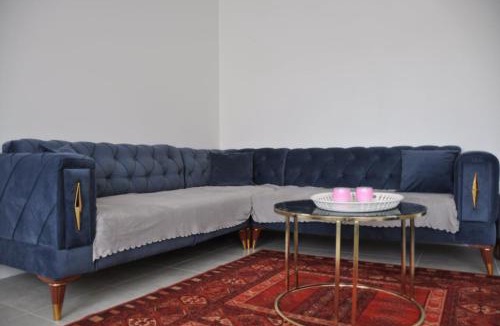 La Ferte-sous-Jouarre Apartment | Appartement avec Jardin