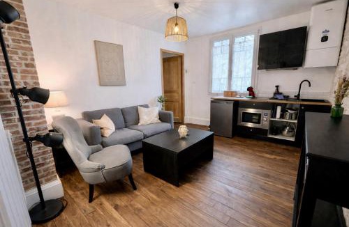 Margny-les-Compiegne Apartment | Appartement centre-ville - Parking gratuit - Arrivée autonome - Idéal pro & duo