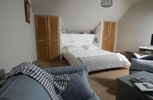 Port-en-Bessin-Huppain Apartment | Appartement vue port