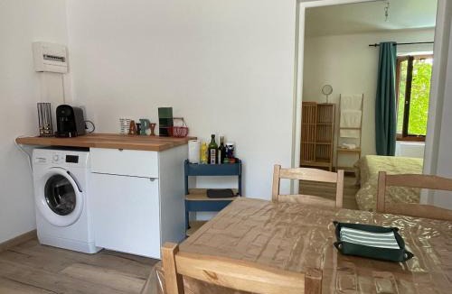 Saint-Andre-les-Alpes Apartment | Appartement avec jardin au coeur du Verdon!
