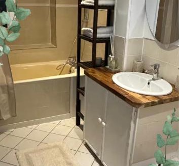 Saint-Germain-en-Laye Apartment | Appartement spacieux proches transports et RER A