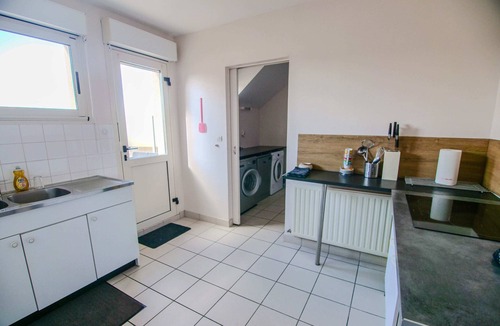 Saint-Jean-de-Daye Apartment | Appartement Terrasse