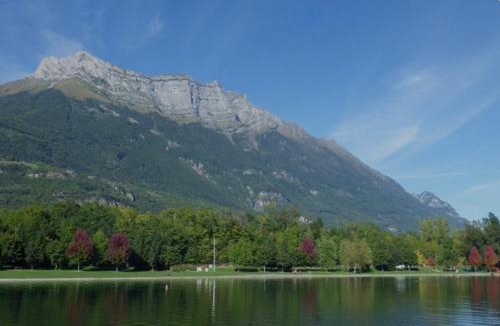 Saint-Jean-de-la-Porte Apartment | Appartement au cœur de la Savoie