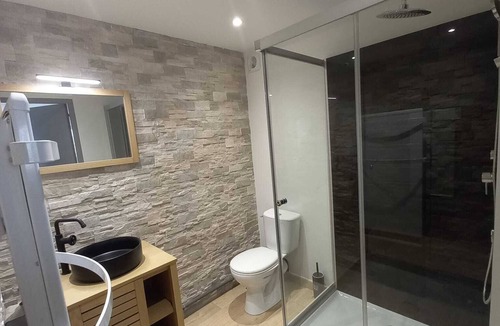 Saint-Lager-Bressac Apartment | Appartement Chez Marcel