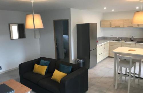 Saint-Martin-d'Ardeche Apartment | Appartement neuf avec Spa