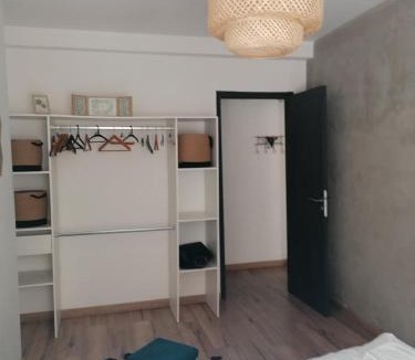 Saint-Sauveur-en-Rue Apartment | Appartement cozy