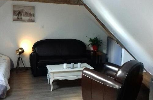 Saint-Yrieix-la-Perche Apartment | Appartement L'Arédien