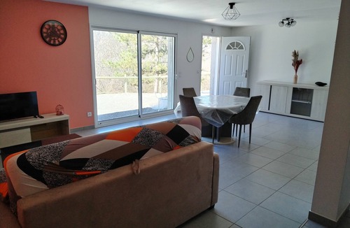 Saint-Etienne-le-Laus Apartment | Appartement T2