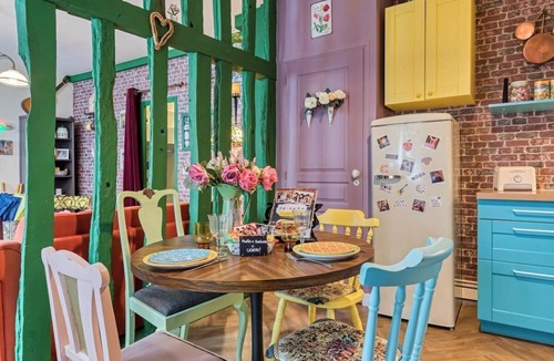 Quartier Vieux Marche-Cathedrale Apartment | Appartement Friends, immersion dans votre série culte à Rouen