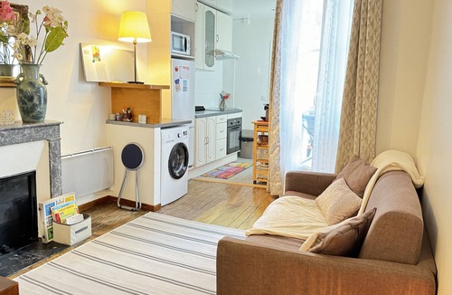 Porte-Saint-Martin Apartment | Appartement Gare de Lest