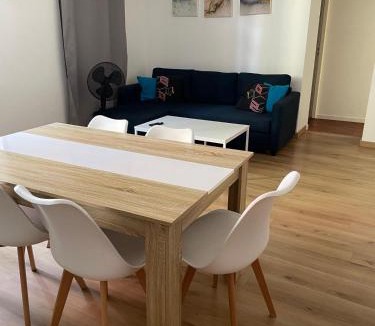 La Real Apartment | Appartement Gaudi centre historique Perpignan