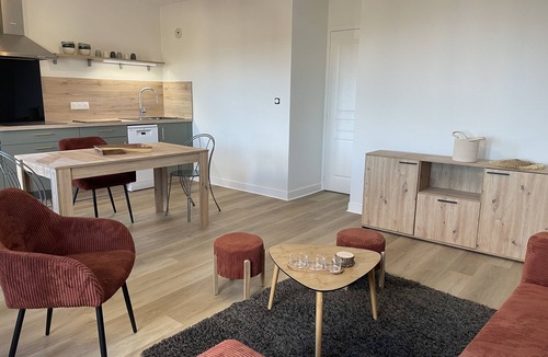 Chartres Apartment | Appartement Glycines