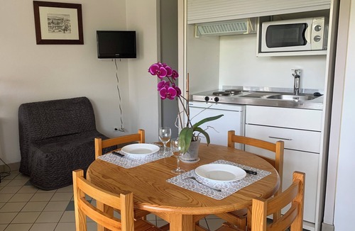 Castera-Verduzan Apartment | Appartement hotel