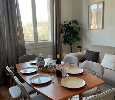 Lisieux Apartment | Appartement hyper centre, cathédrale, fibre