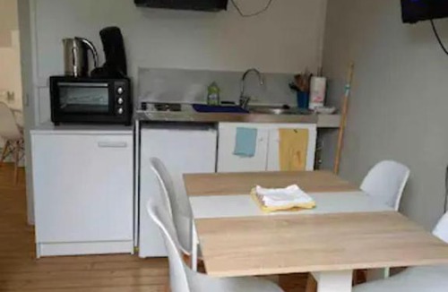 Milly-la-Foret Apartment | Appartement Hypercentre de Milly