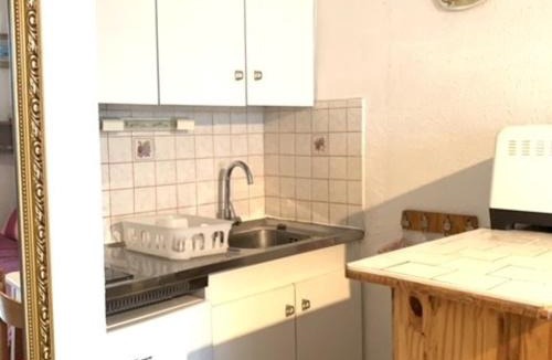 Balaruc-les-Bains Apartment | Appartement idéal près des Thermes de Balaruc avec balcon et parking privé - FR-1-503-16