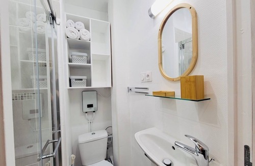 Gennevilliers Condo | Appartement Idéal Pour 4 Personnes - Paris 2024