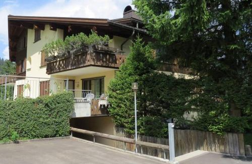 Klosters Platz Apartment | Appartement in Hus Signal met prachtig uitzicht op de bergen