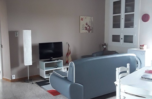 Lagarde Apartment | Appartement Indépendant à la Ferme, Proche des Montagnes