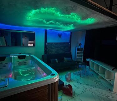 Vaise Apartment | Appartement jacuzzi - Love Room
