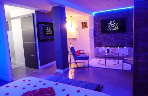 Saint-Jean-Baptiste Apartment | Appartement - Jacuzzi - Pour deux
