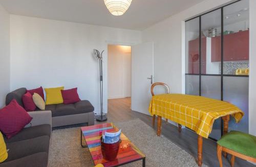 Clichy Apartment | Appartement Jaurès vue sur la Seine - Welkeys