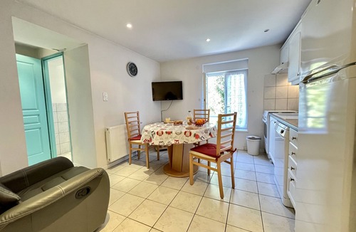 Forges-les-Bains Apartment | Appartement Joséphine