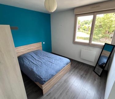 Chammes Apartment | Appartement "la cité des roses"