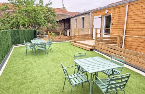 Cholet Apartment | Appartement "La Girafe" centre Cholet 4pers
