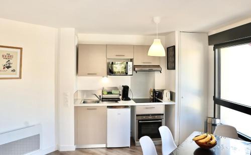 Saint-Martin-du-Littoral Apartment | Appartement - La Perdrix