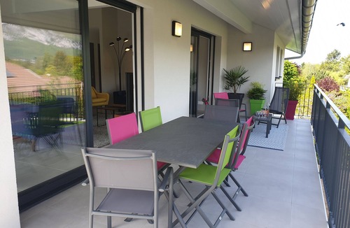 Cessenaz Apartment | Appartement Lac Moderne et chic