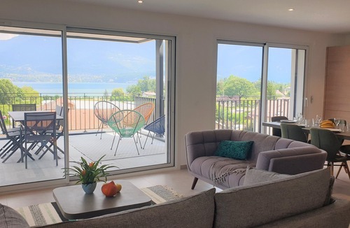 Cessenaz House | Appartement Laudon