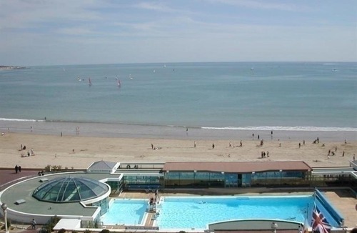 Les Sables d'Olonne Apartment | Appartement Les Sables-d'Olonne, 2 pièces, 3 personnes - FR-1-331-42