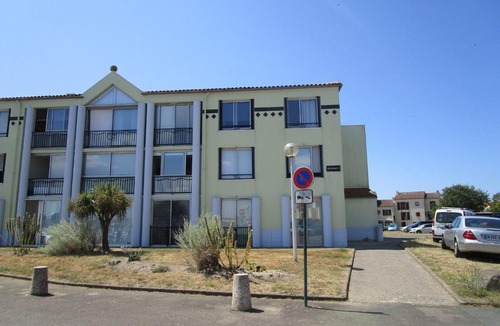 Les Sables d'Olonne Apartment | Appartement Les Sables-d'Olonne, 2 pièces, 4 personnes - FR-1-197-440