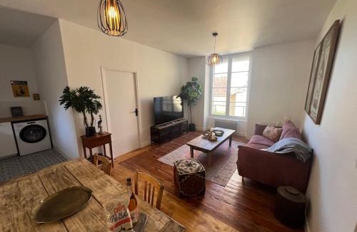 Mortagne-au-Perche Apartment | Appartement Le Souffle de l’Orge