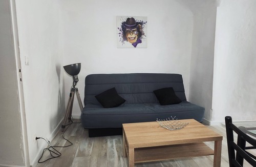 Saint-Ambroix Apartment | Appartement Le République Idéalement Situé