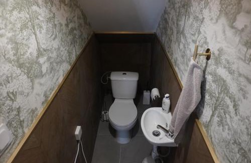 Valenciennes Apartment | Appartement Le Séjour des Hobbits avec 2 places de parking privé intérieur gratuit