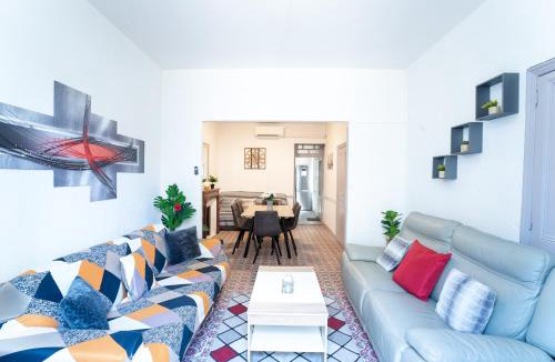 Les Halles - Valliere Apartment | Appartement Les Halles , Climatisation, Terrasse, Garage