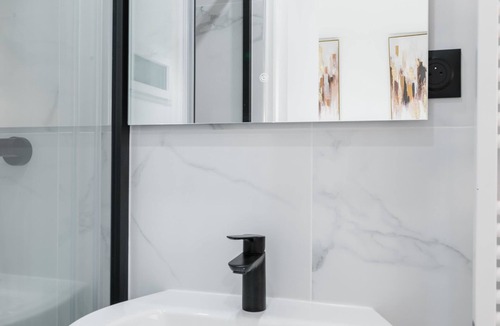 Les Lilas Apartment | Appartement Les Lilas Proche Paris, Confort Calme